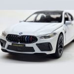 ماکت ماشین فلزی بی‌ام‌و M8 مدل کلکسیونی BMW M8 مقیاس1.24 - Image 9